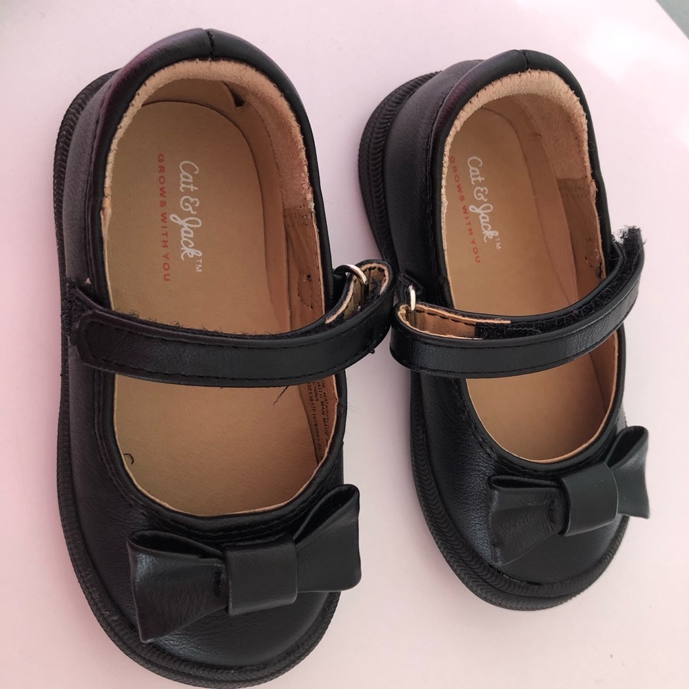 Toddler Girl shoes size 5